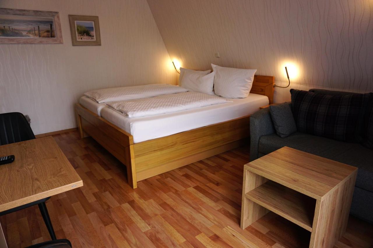 Hotel Pension Julia Norddeich  Εξωτερικό φωτογραφία